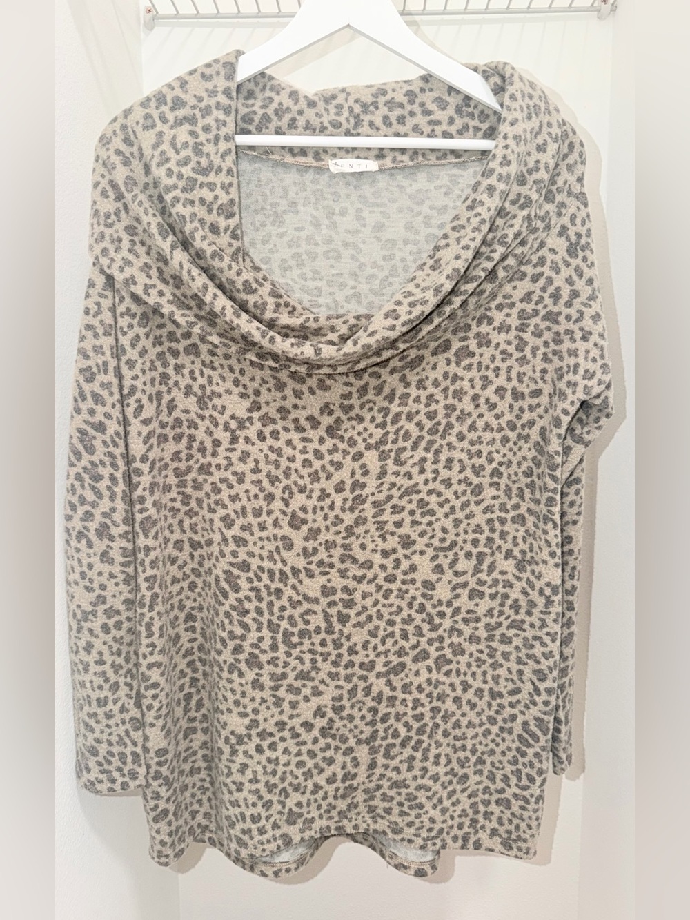 Enti Leopard Print Cowl Neck Sweater - Beige/Gray